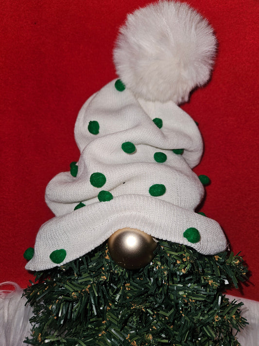Green Dotted Hat Gnome