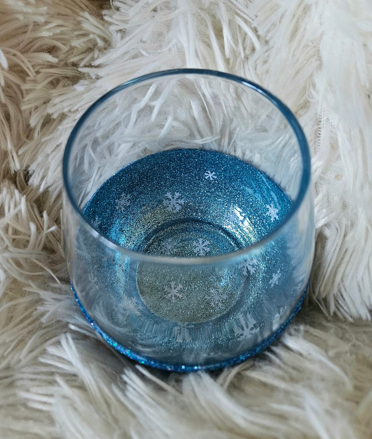 Snowfall Peek-a-boo Wine Glass